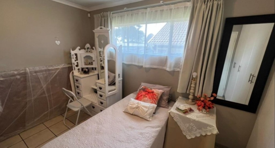 2 Bedroom Property for Sale in Navalsig Free State